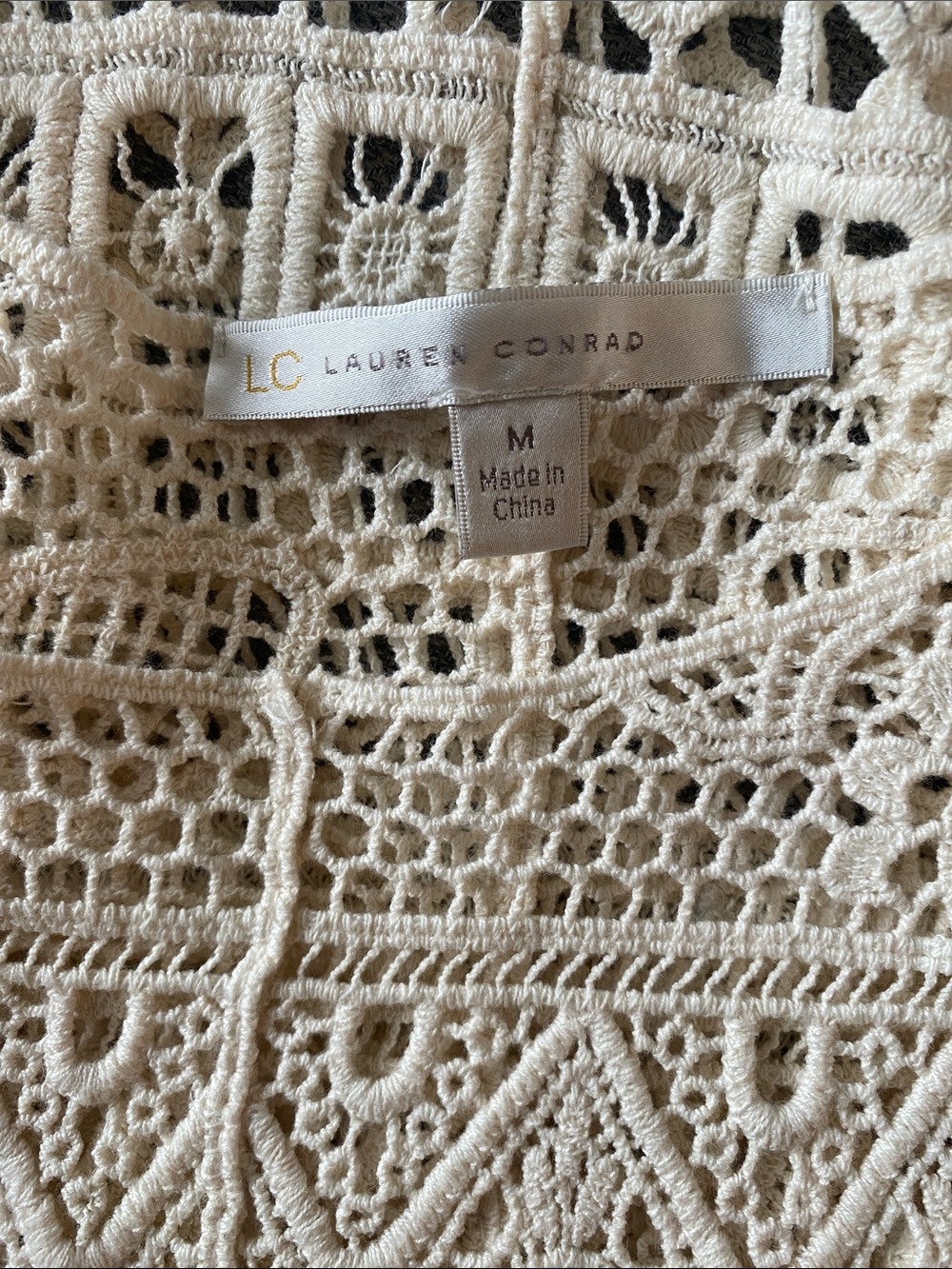 LC Lauren Conrad Cream Crochet Lace Boxy Tank Top - Picture 3 of 4